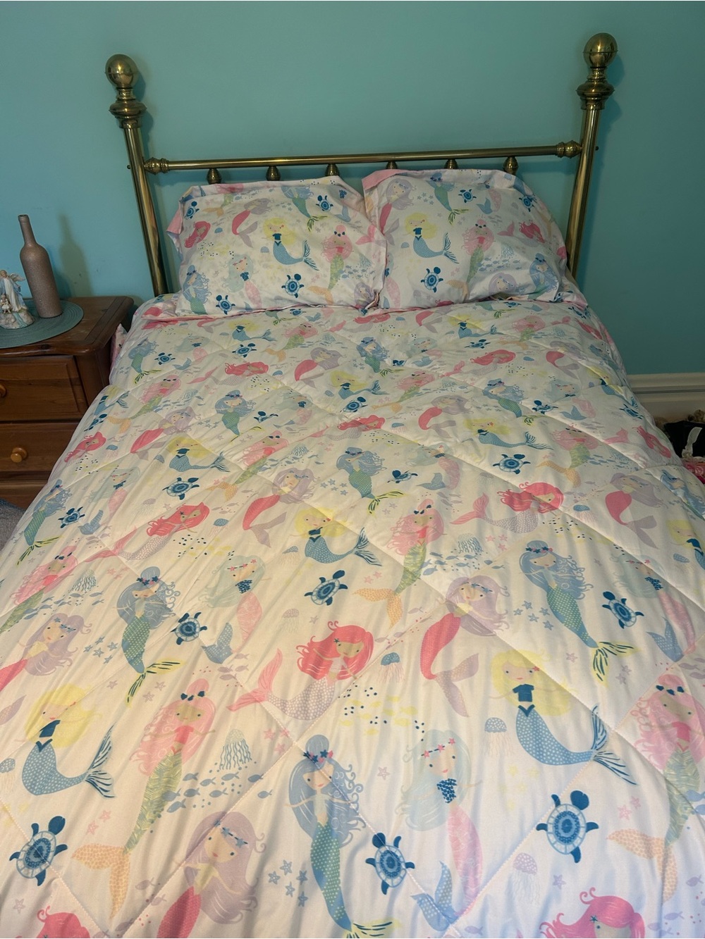 Full Size Mermaid Quilted Comforter and Shams Pink Blue